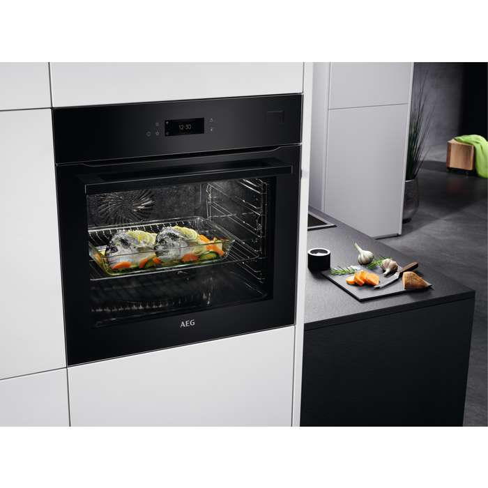 AEG - Horno multifunción - BSE782380B