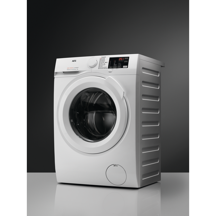 AEG - Lavadora de carga frontal - L6FBI947P