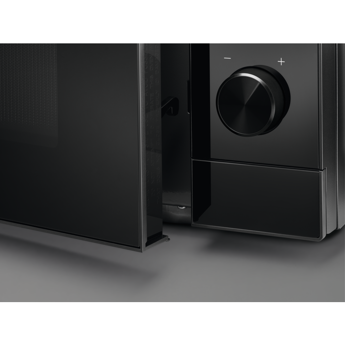 AEG - Microondas - MFB295DB