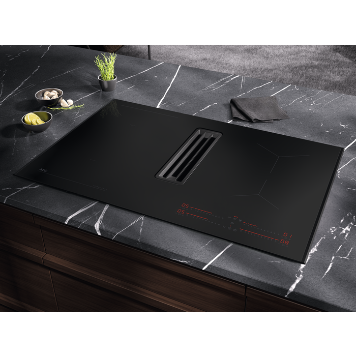 AEG - Placa con campana integrada - NCH84B01AB