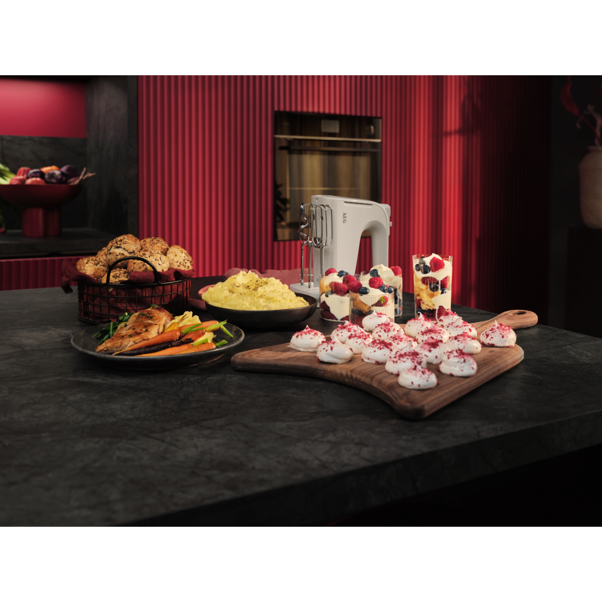 AEG - Batidora de repostería - AHM4W