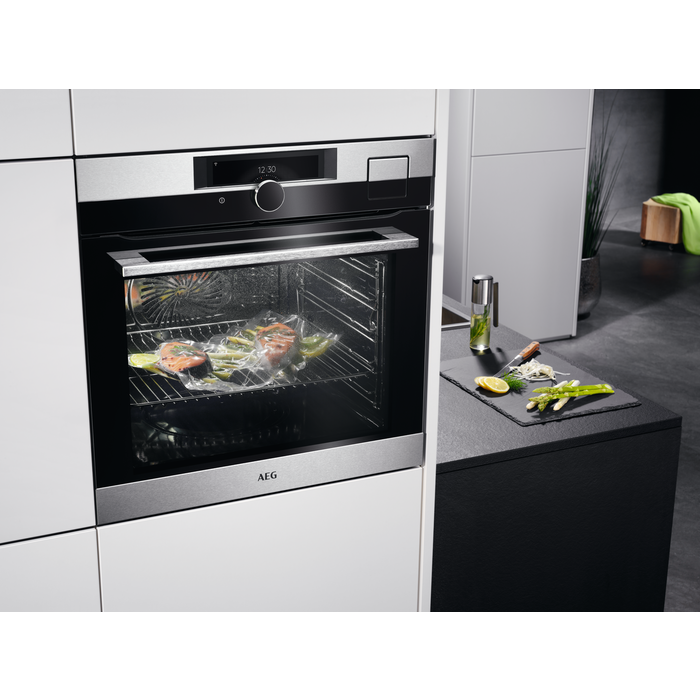 AEG - Horno multifunción - BSK999330M