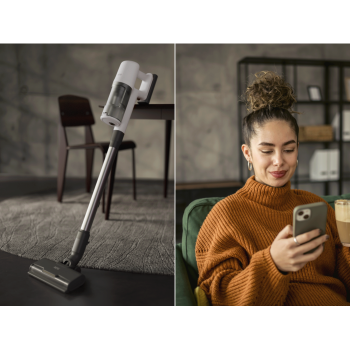 Cordless cleaner that can be easily parked anywhere.