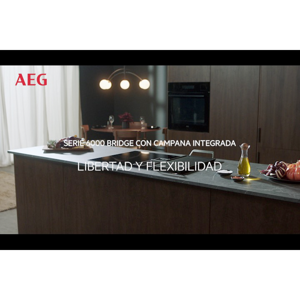 AEG - Placa con campana integrada - CCE84779FB