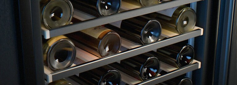Vinotecas de envejecimiento AEG