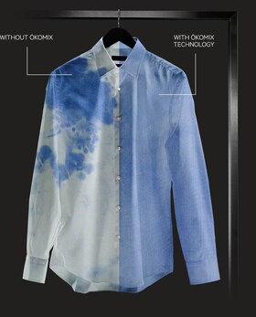 Camisa azul y blanca