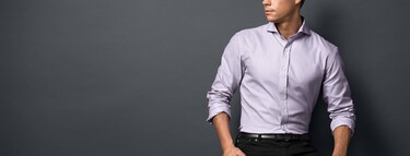 Hombre con camisa blanca