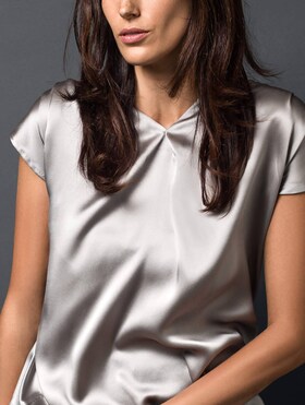 blusa de seda
