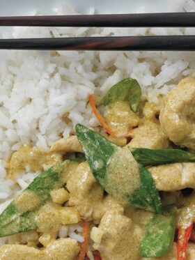 Pechuga de pavo al curry rojo tailandés